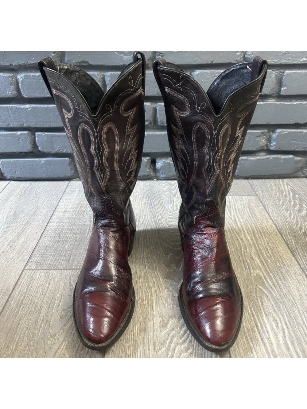 J Chisholm Vintage Black Cherry Eel Western Cowboy Boots Mens 13 D
